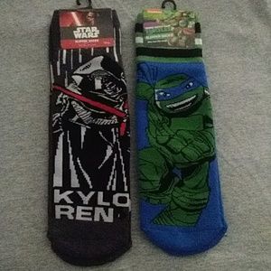2 Slippery Socks- Star Wars & Ninja Turtle